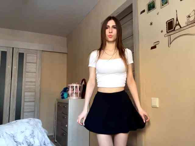 AshantiBadolato webcam