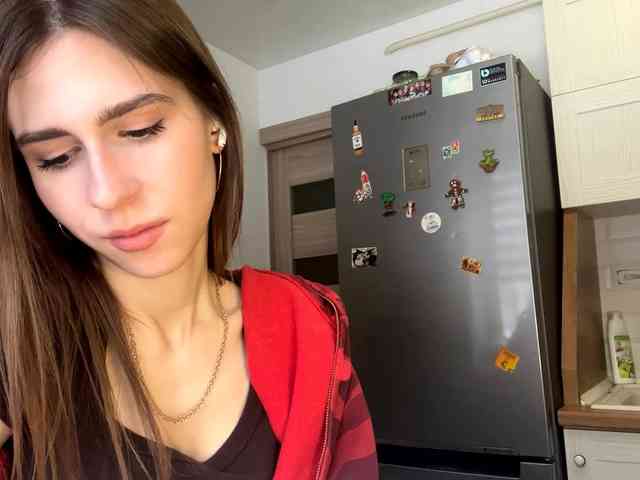 AshantiBadolato webcam