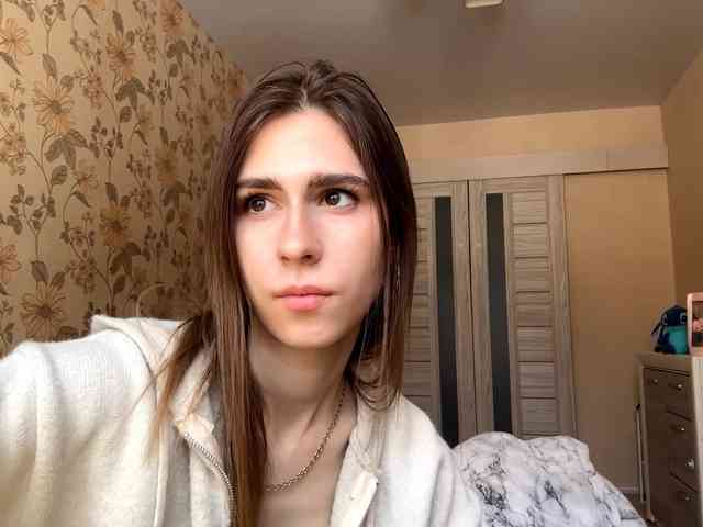 AshantiBadolato webcam