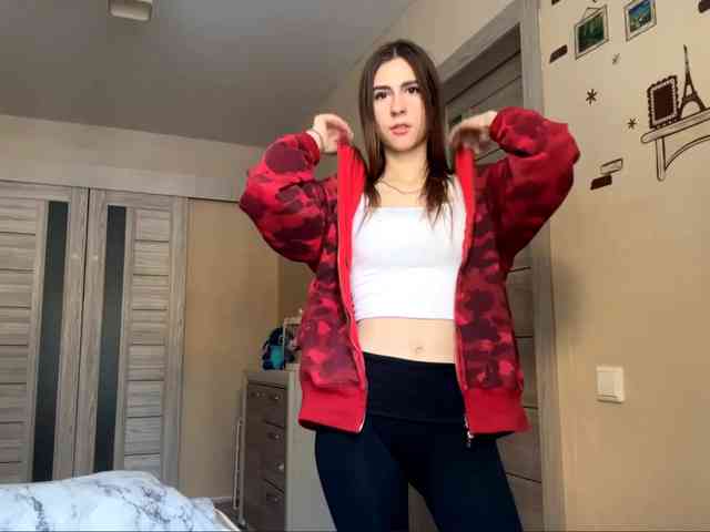 AshantiBadolato webcam