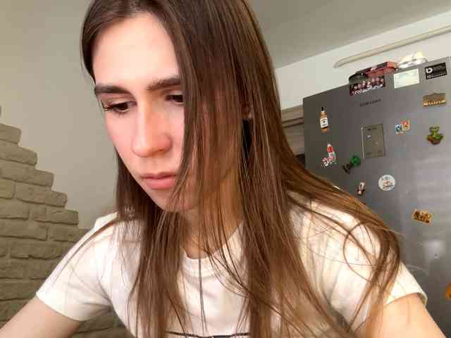 AshantiBadolato webcam