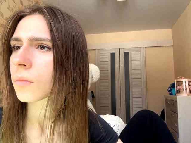 AshantiBadolato webcam