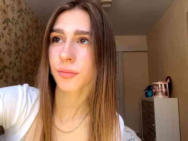 AshantiBadolato webcam