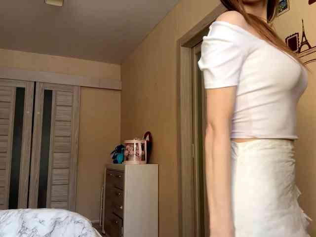 AshantiBadolato webcam