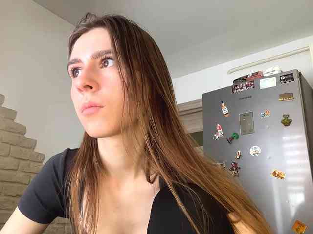 AshantiBadolato webcam