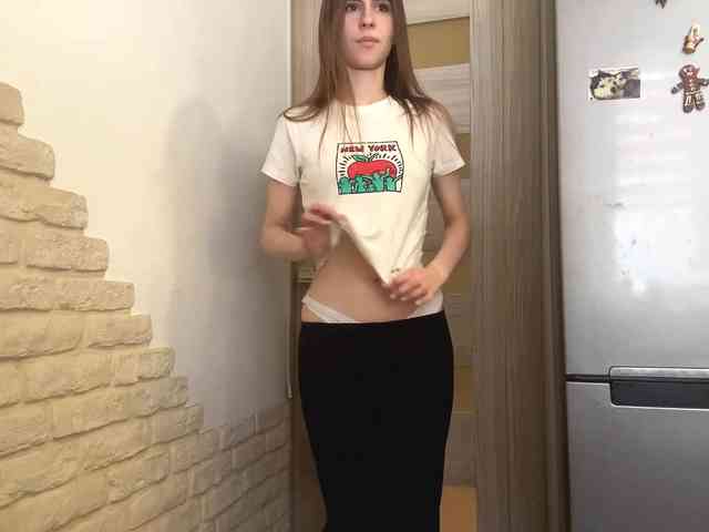 AshantiBadolato webcam