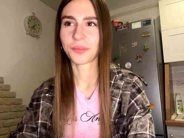 AshantiBadolato webcam