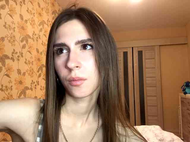 AshantiBadolato webcam