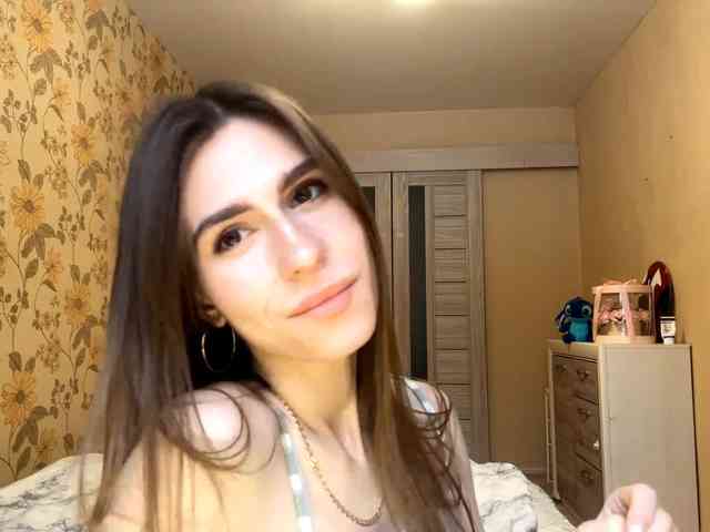 AshantiBadolato webcam