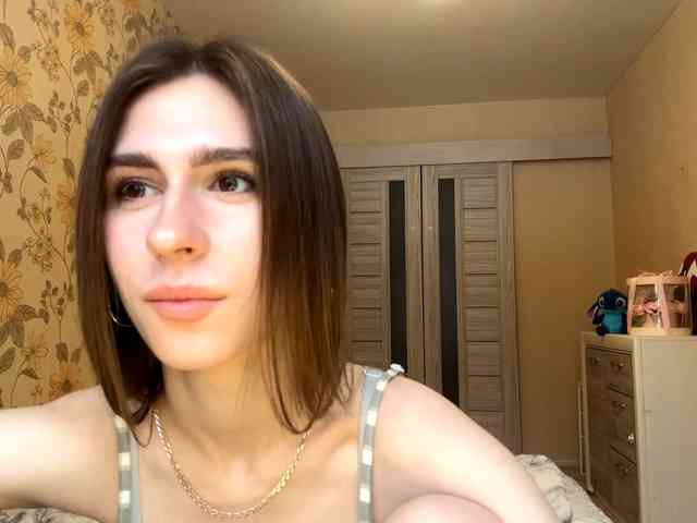 AshantiBadolato webcam