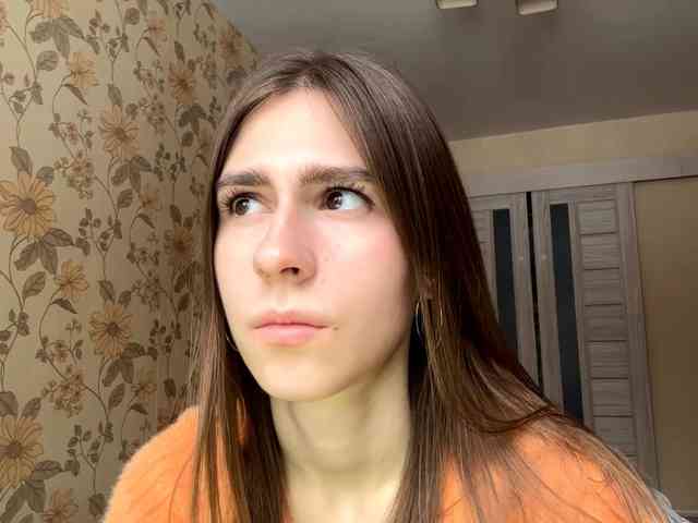 AshantiBadolato webcam