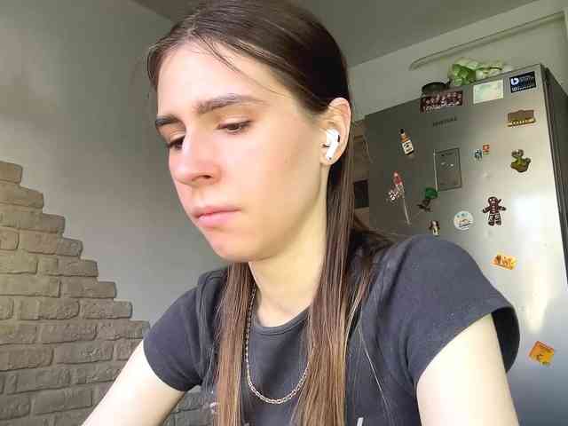 AshantiBadolato webcam