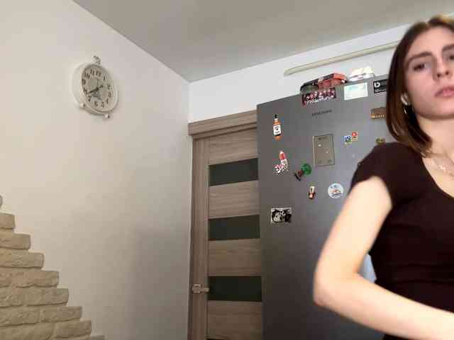 AshantiBadolato webcam