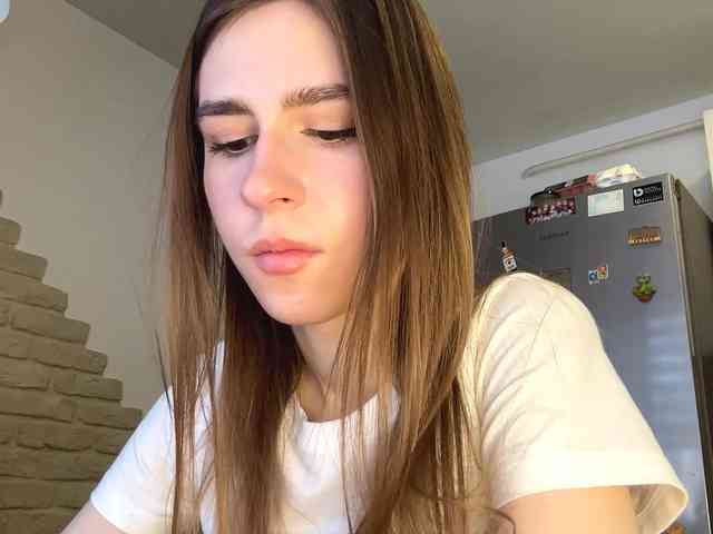 AshantiBadolato webcam