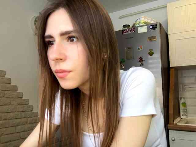 AshantiBadolato webcam