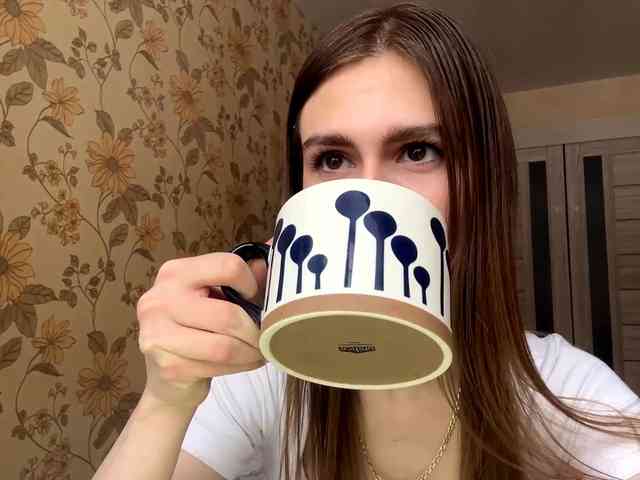 AshantiBadolato webcam