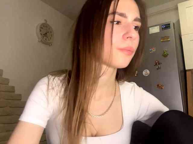 AshantiBadolato webcam