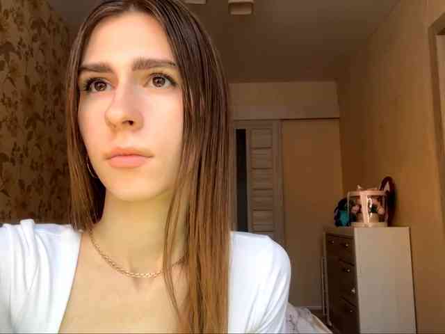 AshantiBadolato webcam