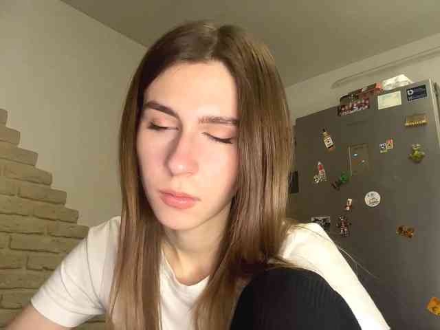 AshantiBadolato webcam