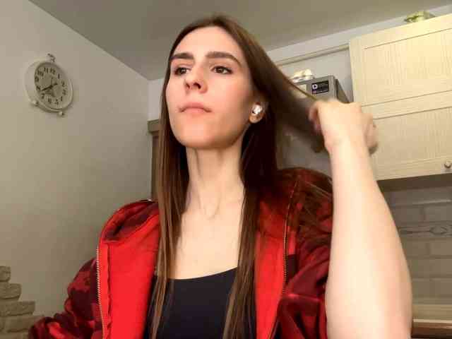 AshantiBadolato webcam