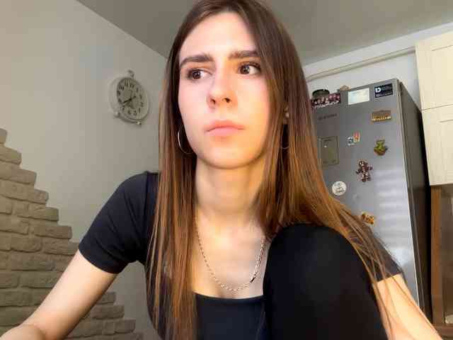 AshantiBadolato webcam