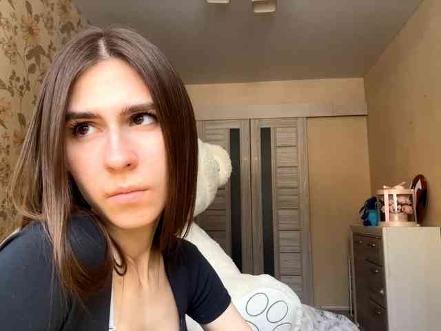 AshantiBadolato webcam