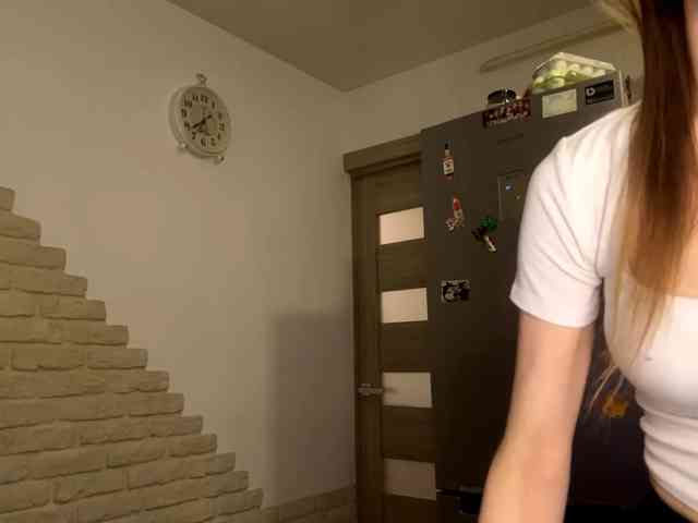 AshantiBadolato webcam