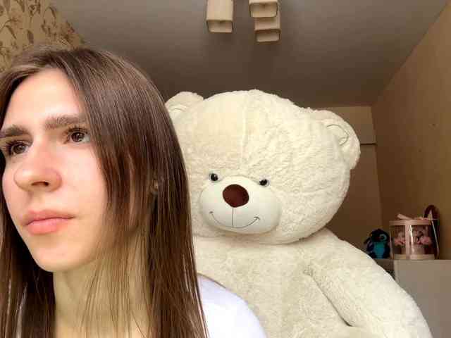 AshantiBadolato webcam