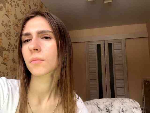 AshantiBadolato webcam