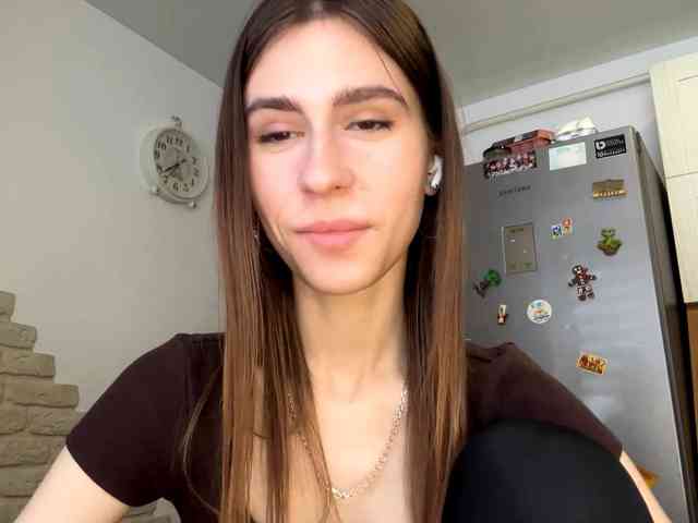 AshantiBadolato webcam