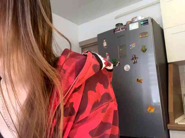 AshantiBadolato webcam