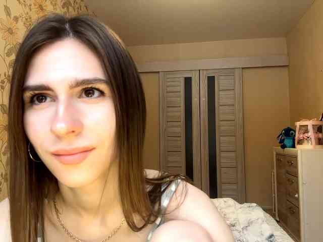 AshantiBadolato webcam