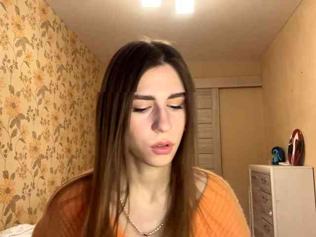 AshantiBadolato webcam