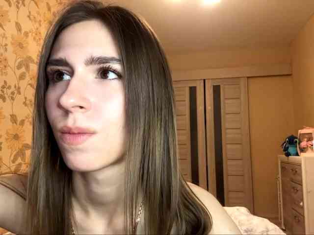 AshantiBadolato webcam