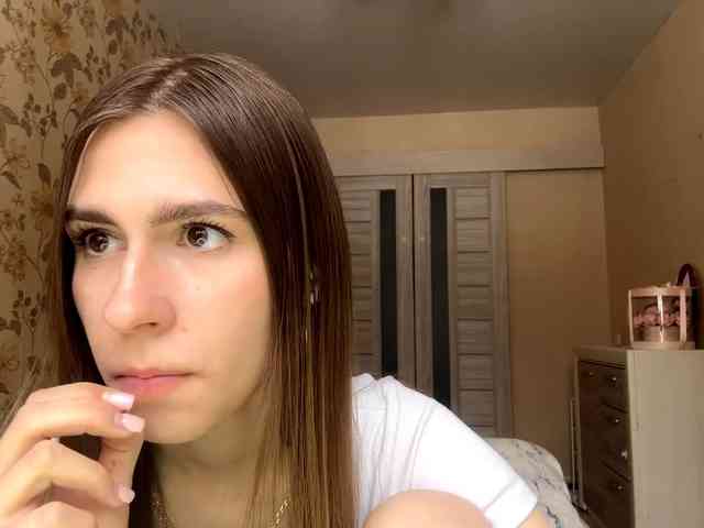 AshantiBadolato webcam