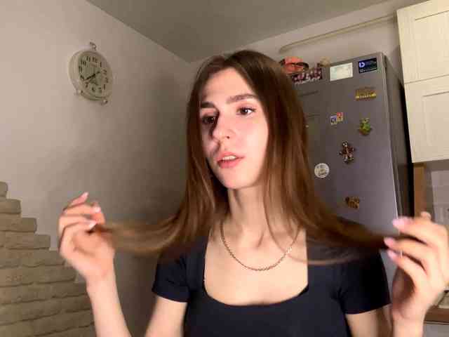 AshantiBadolato webcam