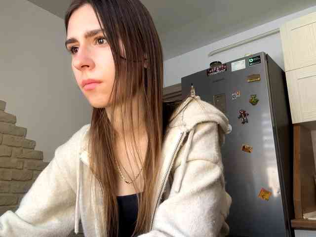 AshantiBadolato webcam