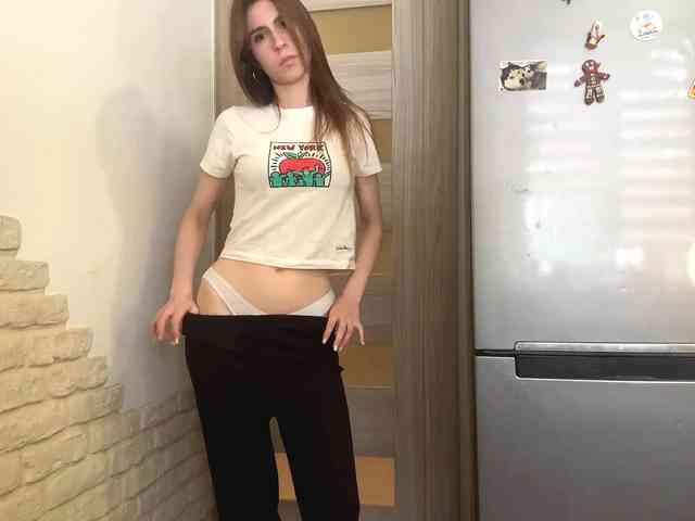 AshantiBadolato webcam