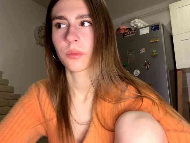 AshantiBadolato webcam