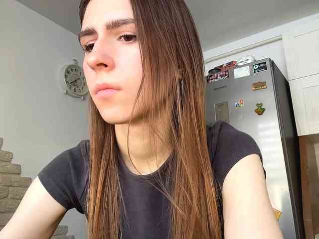 AshantiBadolato webcam