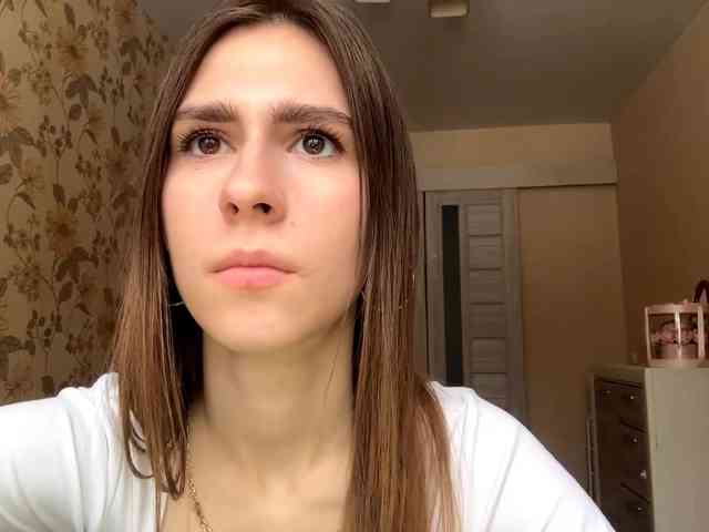 AshantiBadolato webcam