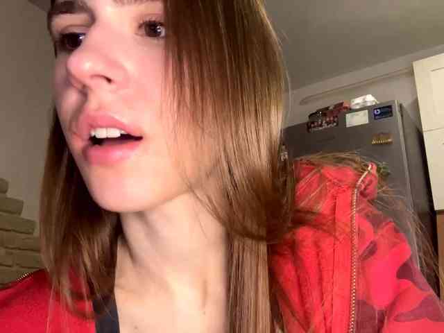 AshantiBadolato webcam