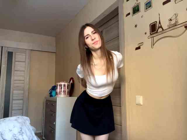 AshantiBadolato webcam