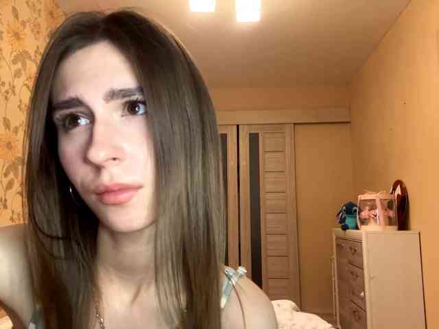 AshantiBadolato webcam