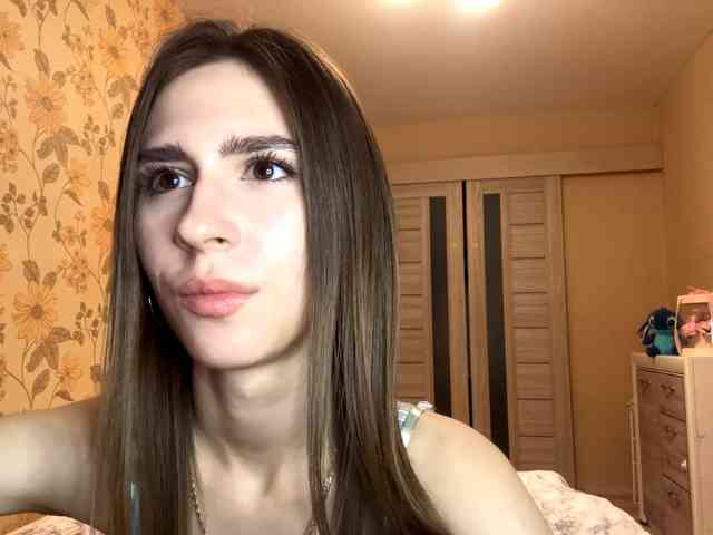 AshantiBadolato webcam