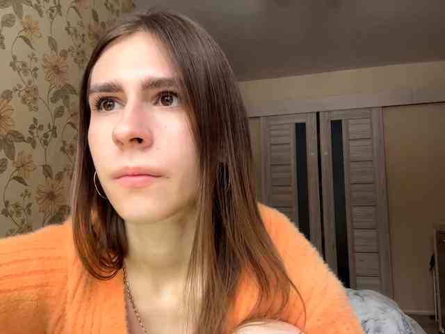 AshantiBadolato webcam