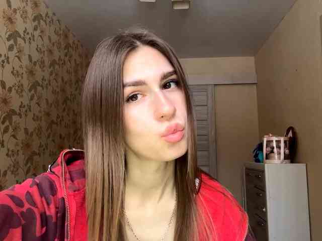 AshantiBadolato webcam