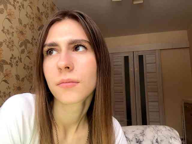 AshantiBadolato webcam