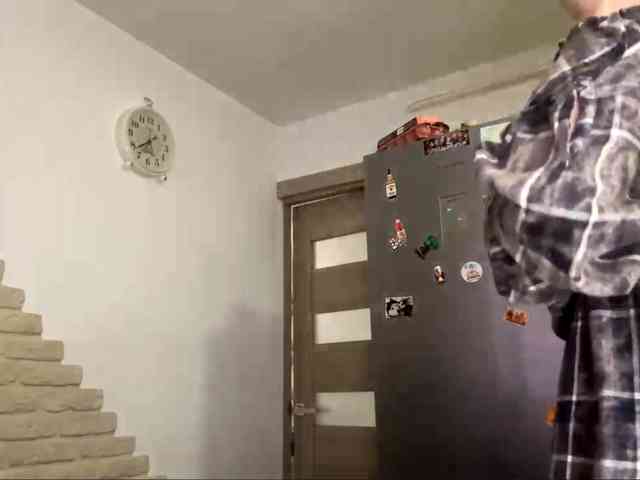 AshantiBadolato webcam