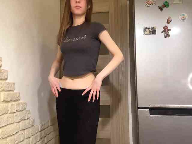 AshantiBadolato webcam